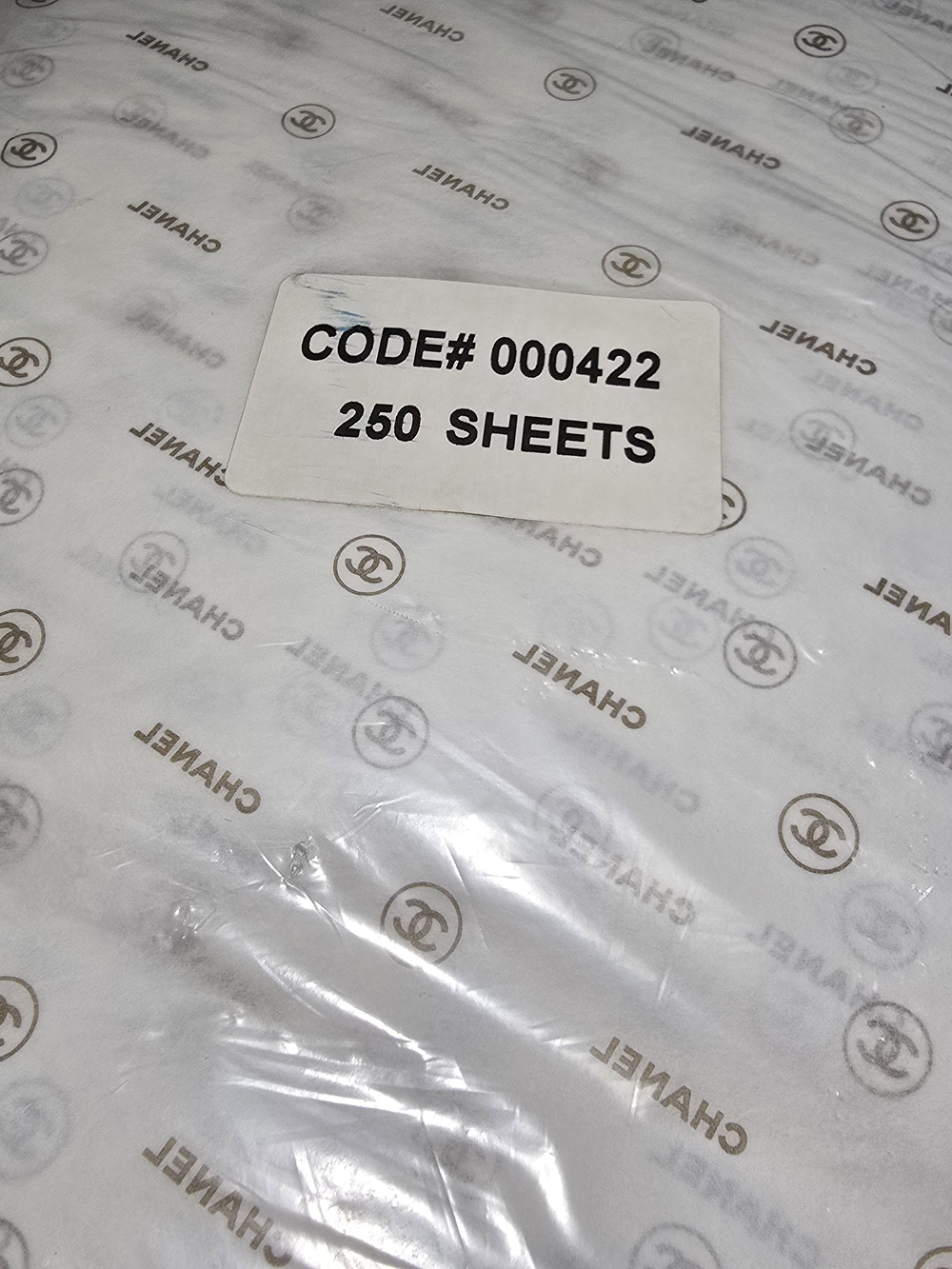 CHANEL White Bedding Sheets with Gold Logo Print - Picture 2 of 5